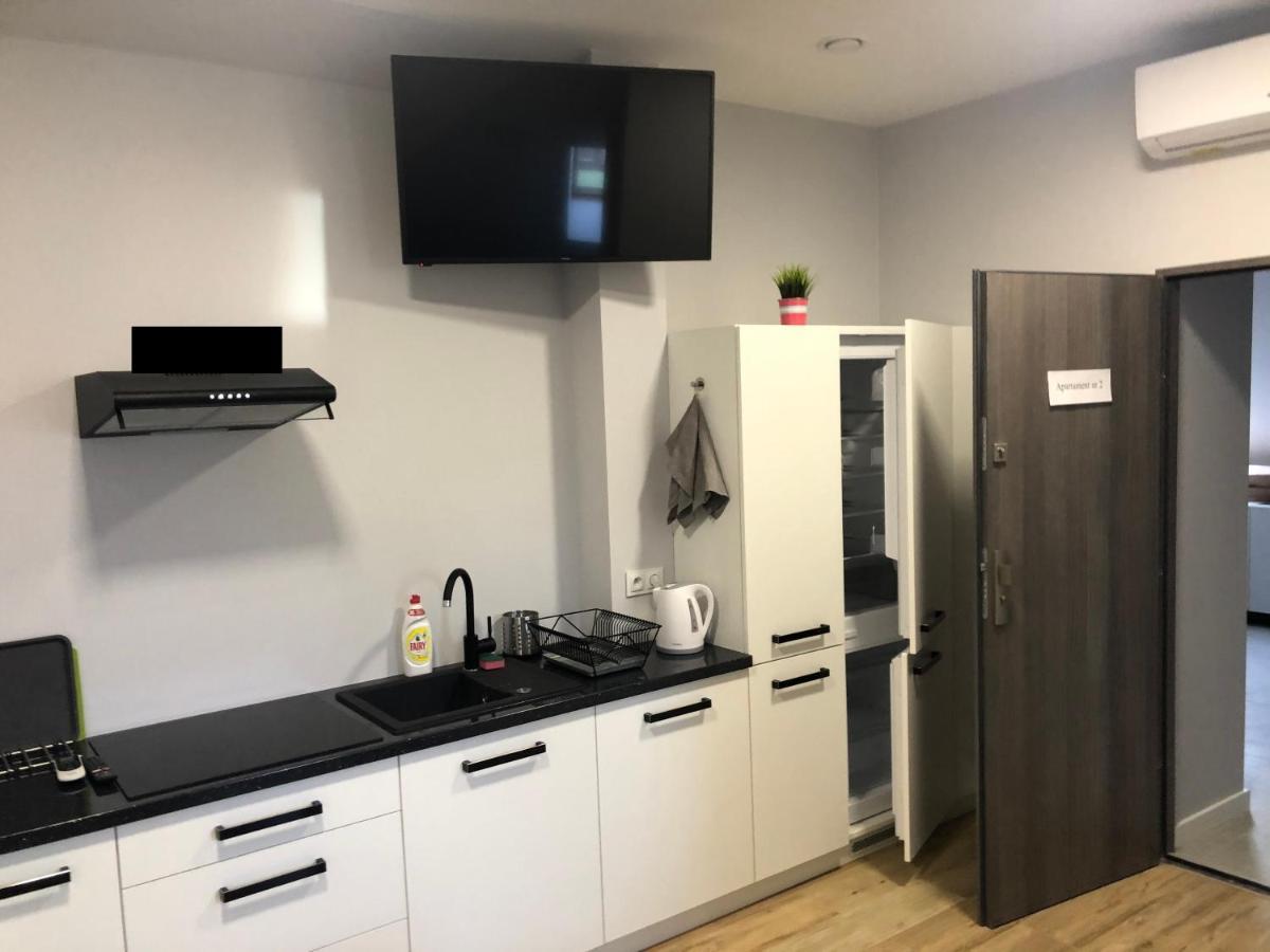 Klimatyzowane Apartamenty I Pokoje Przy Targach Kielce Extérieur photo